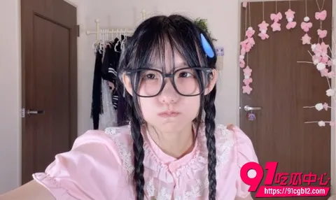 ST站主播natsu067自慰5 ST站主播natsu067自慰5