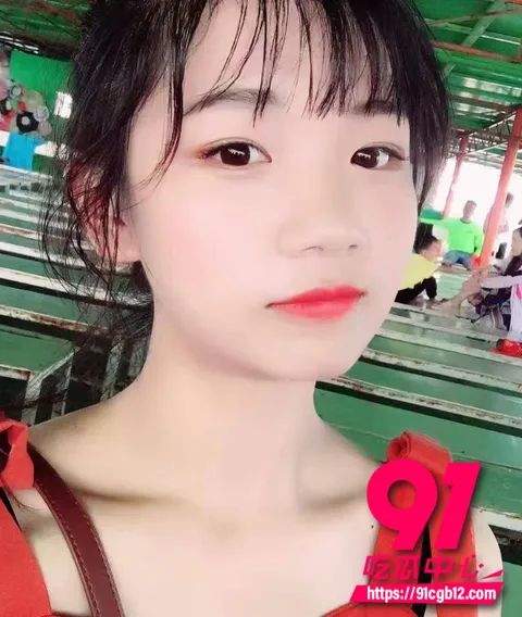 江西上饶的骚货小三何林5 江西上饶的骚货小三何林5