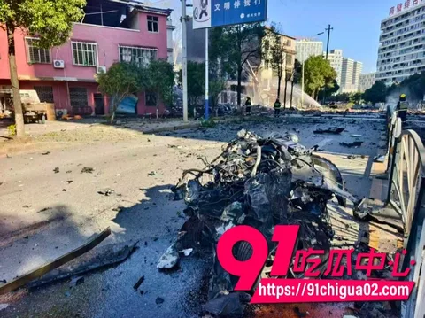 浏阳勇鑫烟花老板实名举报社区主任公安局局长吃拿卡要收8 浏阳勇鑫烟花老板实名举报社区主任公安局局长吃拿卡要收8