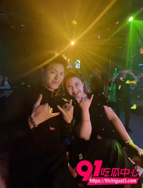 藏族男网红董朱77 藏族男网红董朱77