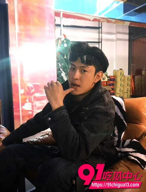 藏族男网红董朱69 藏族男网红董朱69